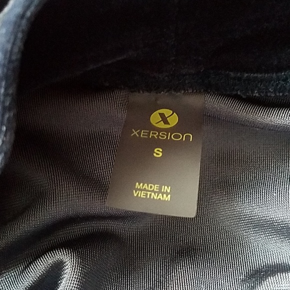 Xersion long sleeved top - Picture 8 of 8